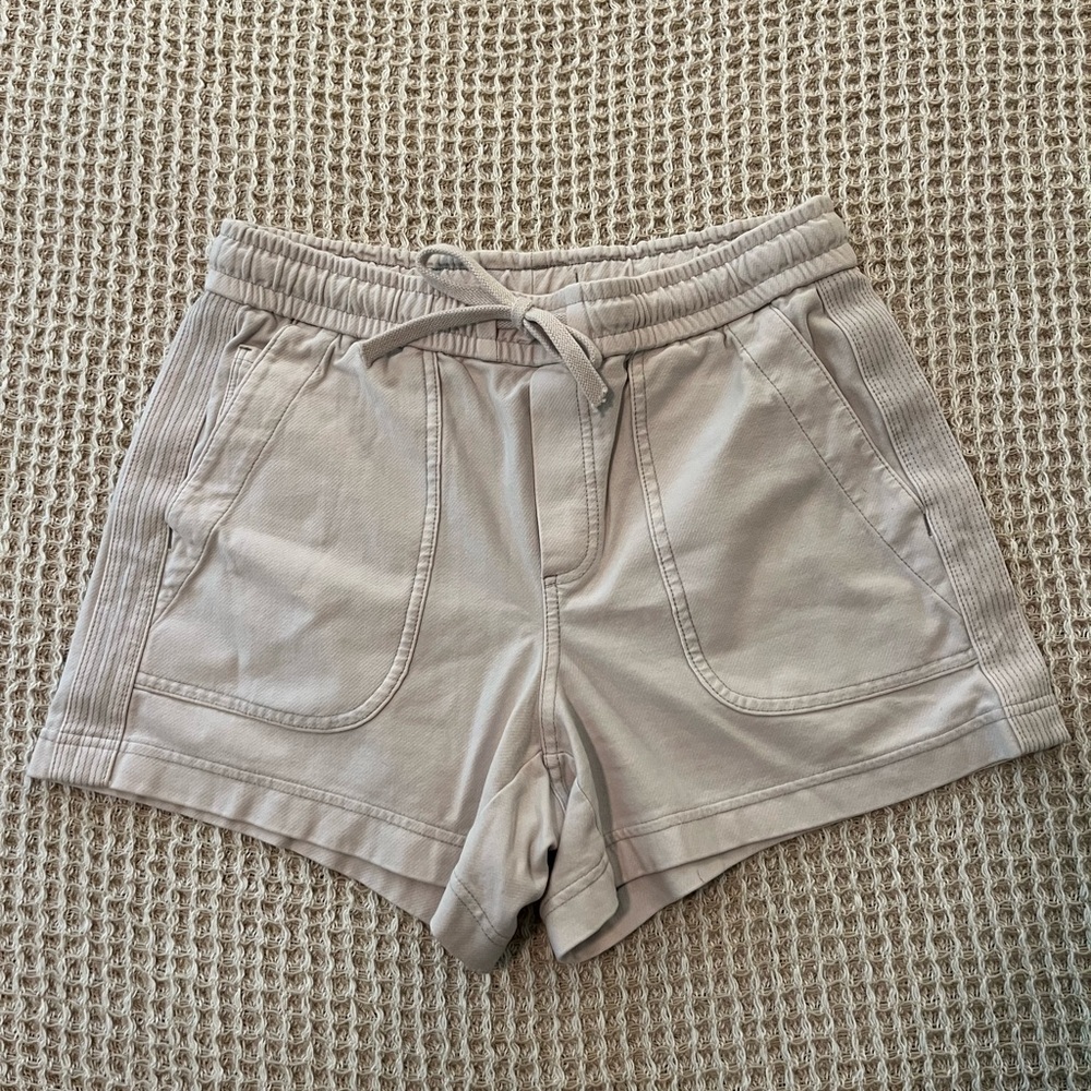 Athleta | Shorts | Size 2